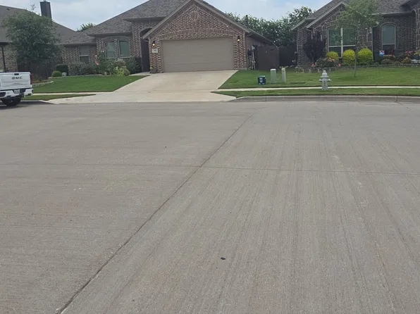 7505 Rothbury Dr, Fort Worth, TX 76179