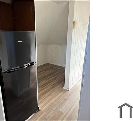 2nd image of 5421 S Warner St #4
