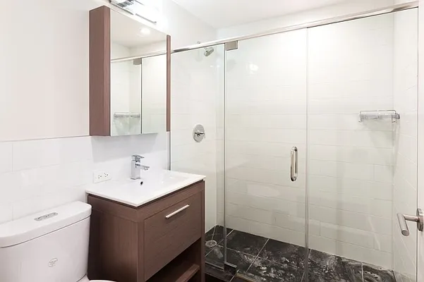 Rented by Dalan Rentals | media 26