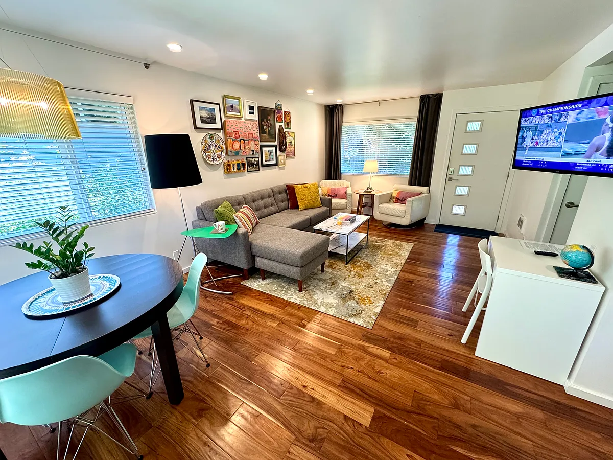 Summer 2025 updates. - 338 S 4th Pl