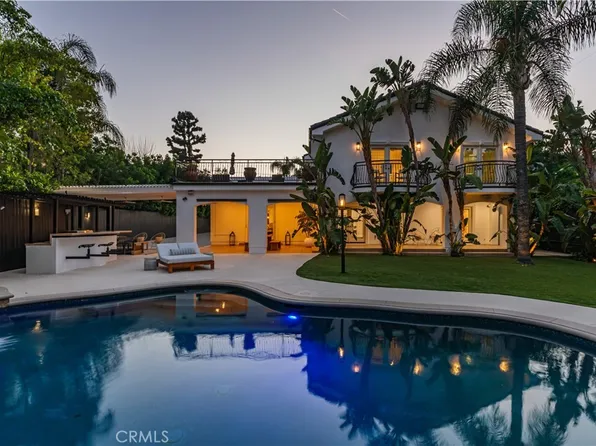 5242 Topeka Dr, Tarzana, CA 91356
