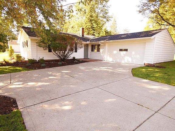 2nd image of 2644 Windy Hill Dr