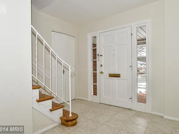 6106 Roxbury Ave, Springfield, VA 22152