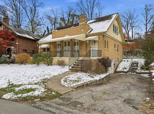 1057 Hamilton Rd, Park Hills, KY 41011