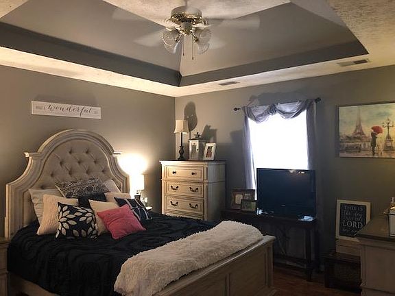 4th image of 1396 Harrington Dr