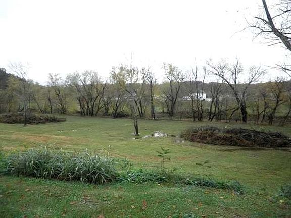 3rd image of 1551 County Road 104