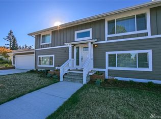 3914 M Ave, Anacortes, WA 98221