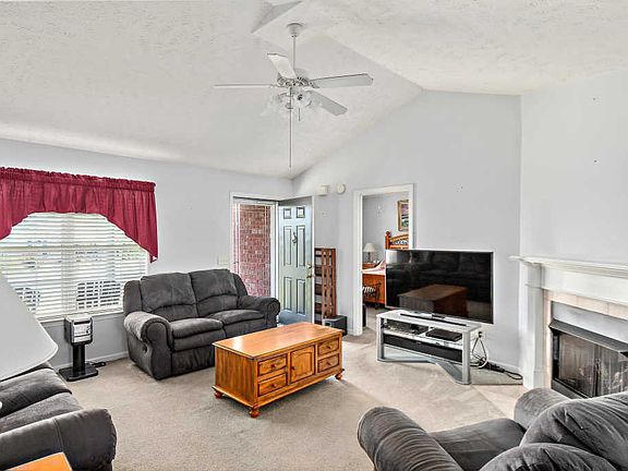 5th image of 3001 Sellers Ct