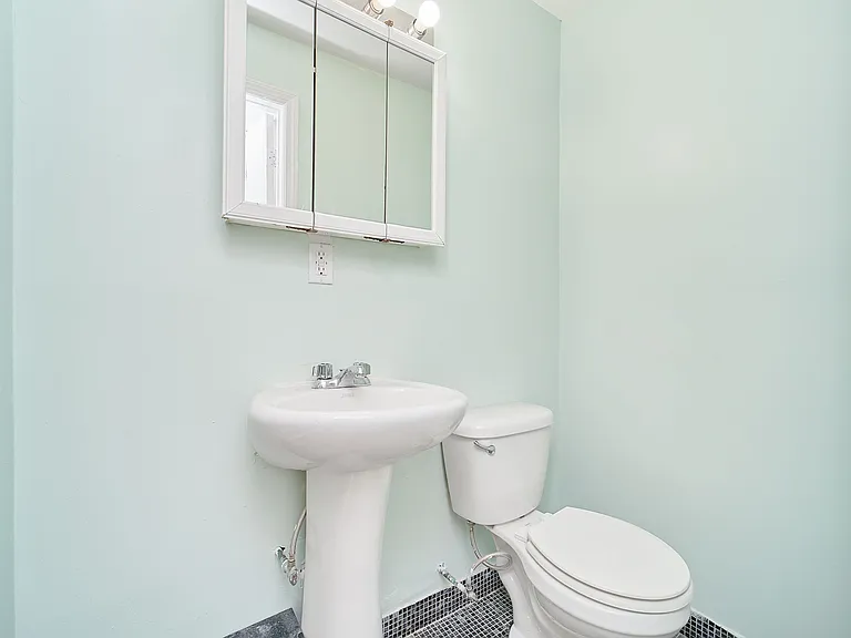 132 W 109th St #1C — Photo 13