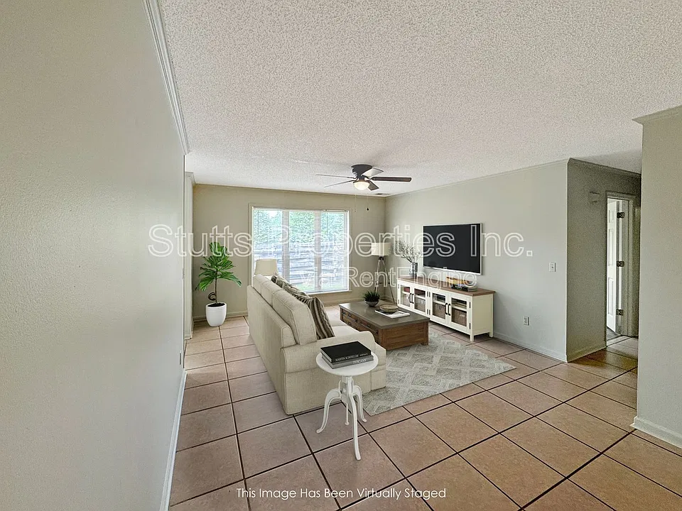 3450 Cloverdale Rd #22
