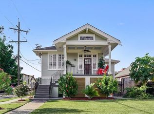4237 S Galvez St, New Orleans, LA 70125