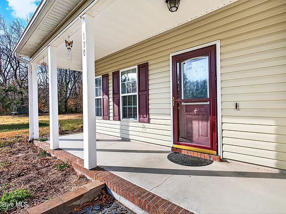 4th image of 120 Casey Court