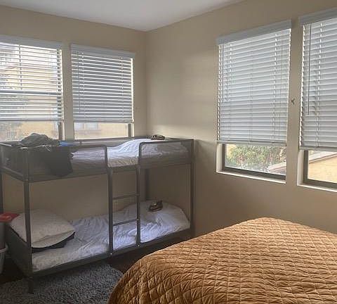 5th image of 10325 Craftsman Way #208