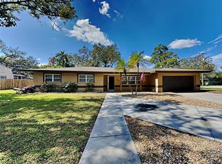 702 29th St W, Bradenton, FL 34205