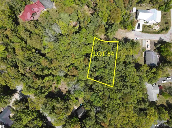 54 N Cherry Beach Ct, Northport, MI 49670