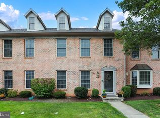 431 Waverly Woods Dr, Harrisburg, PA 17110