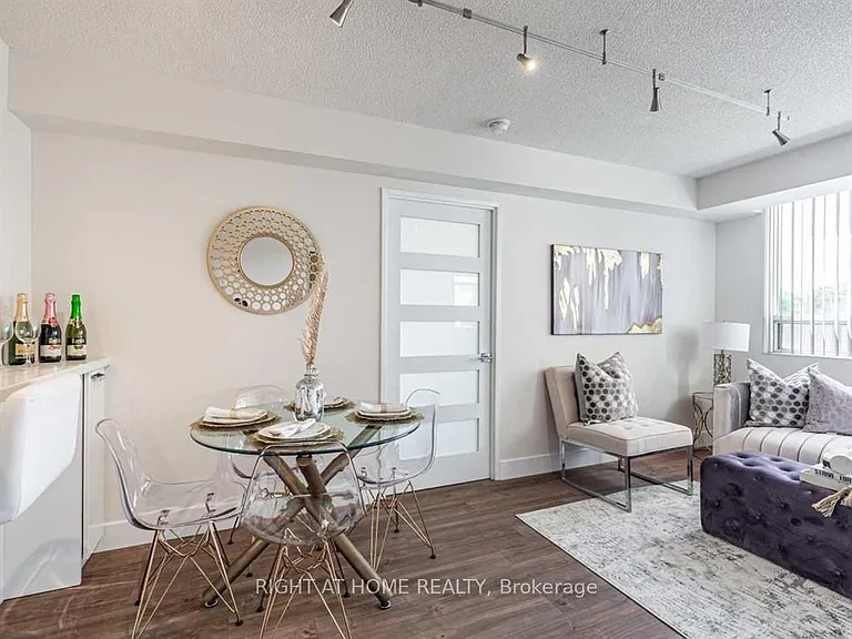 555 Wilson Heights Blvd #215 — Photo 6