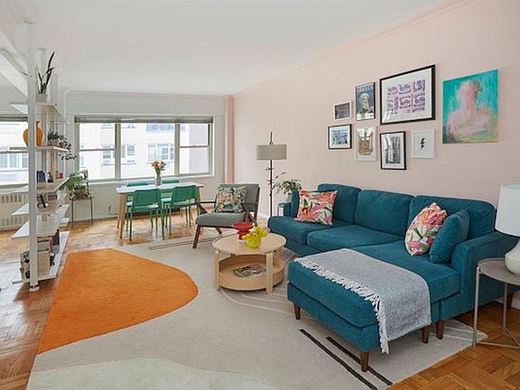2nd image of 415 E 52nd St APT 9AB