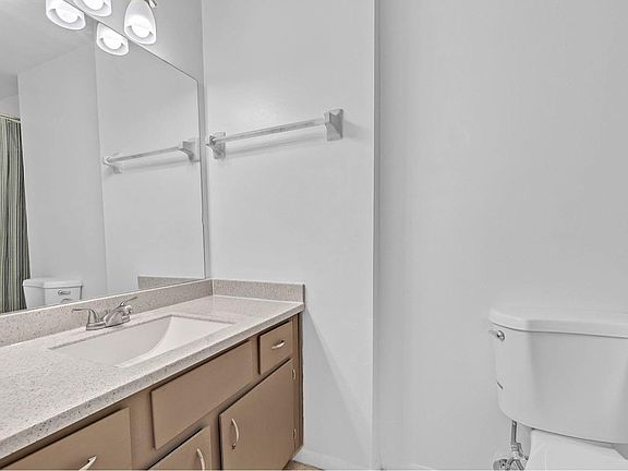 5th image of 12048 Tift Cir