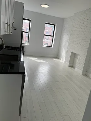 Rented by MOTION New York | media 7