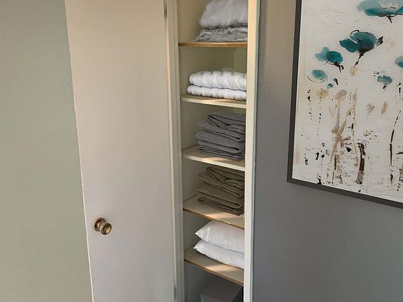 5th image of 4004 Bell Ave APT 5U