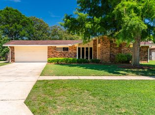 628 Powell Dr NE, Fort Walton Beach, FL 32547
