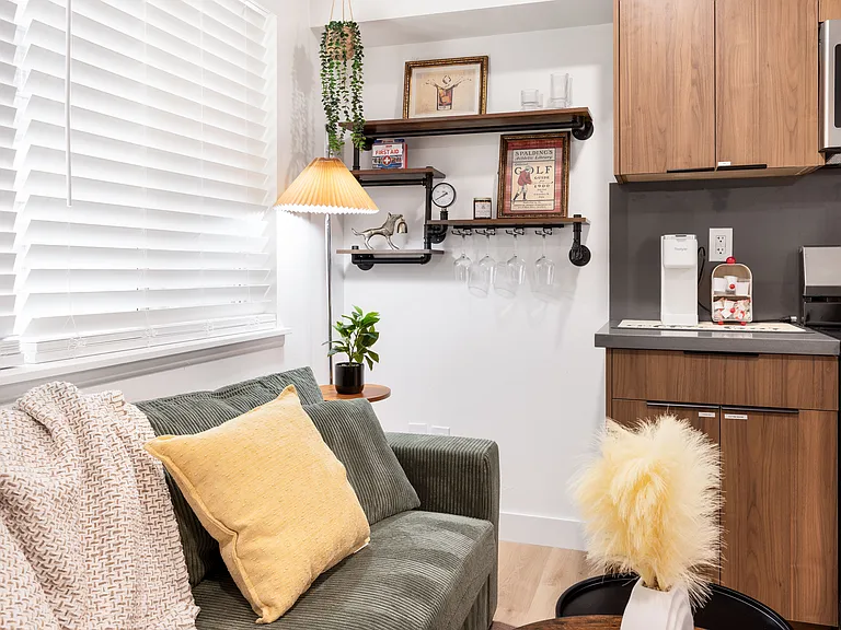 15 Dravus St #3 — Photo 33