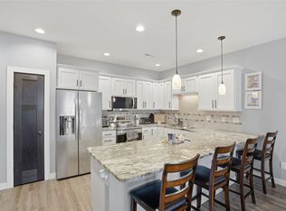 118 W 3rd St, Washington, IA 52353