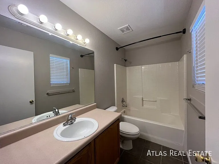 2819 N Castro Ave #1 — Photo 5