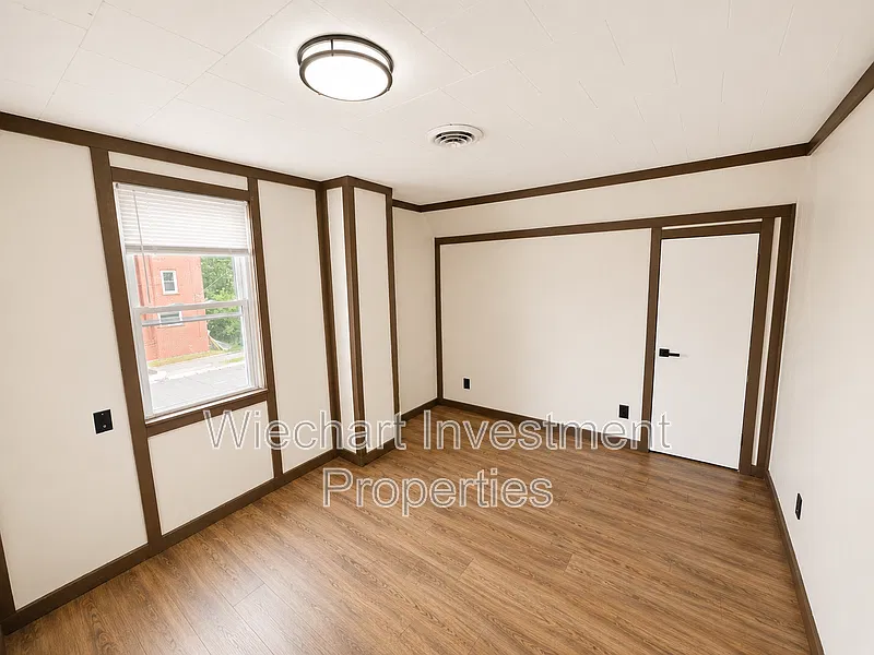 1 bed, 1.0 bath, $850 — Photo 3