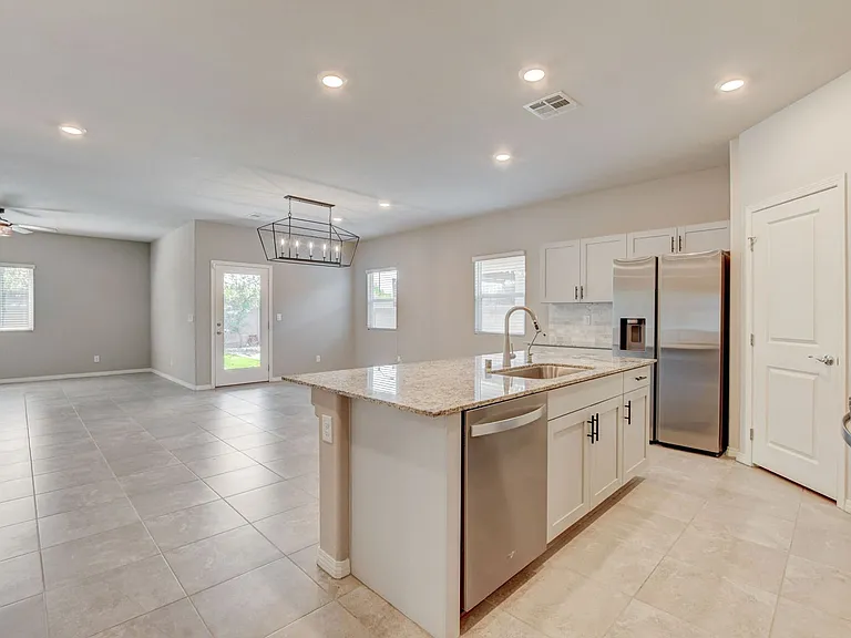 7858 Romulan St — Photo 15
