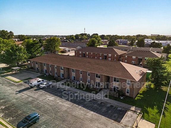 2nd image of 2213 E Macs Ct #18