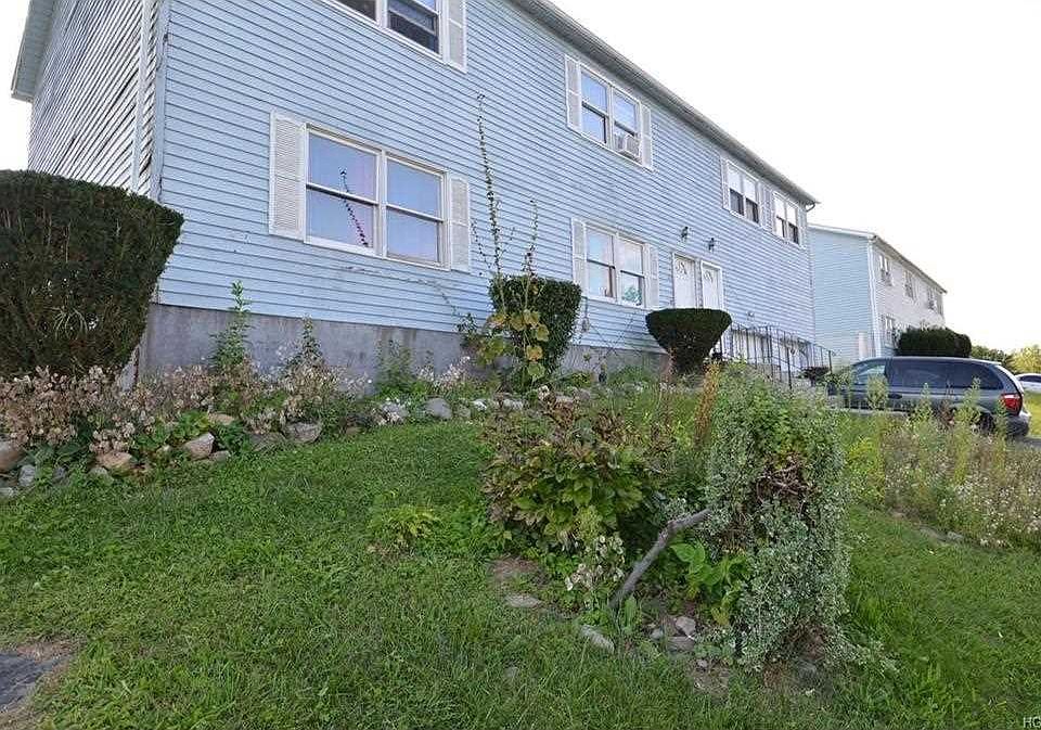 1st image of 63 Williamsburg Dr
