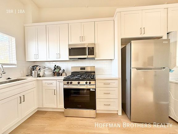 4th image of 1467 Fairbanks Pl