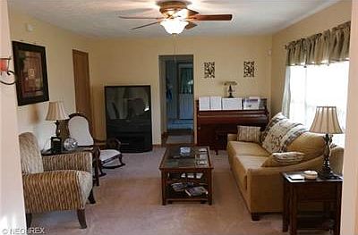 3rd image of 5789 Wildrose Dr