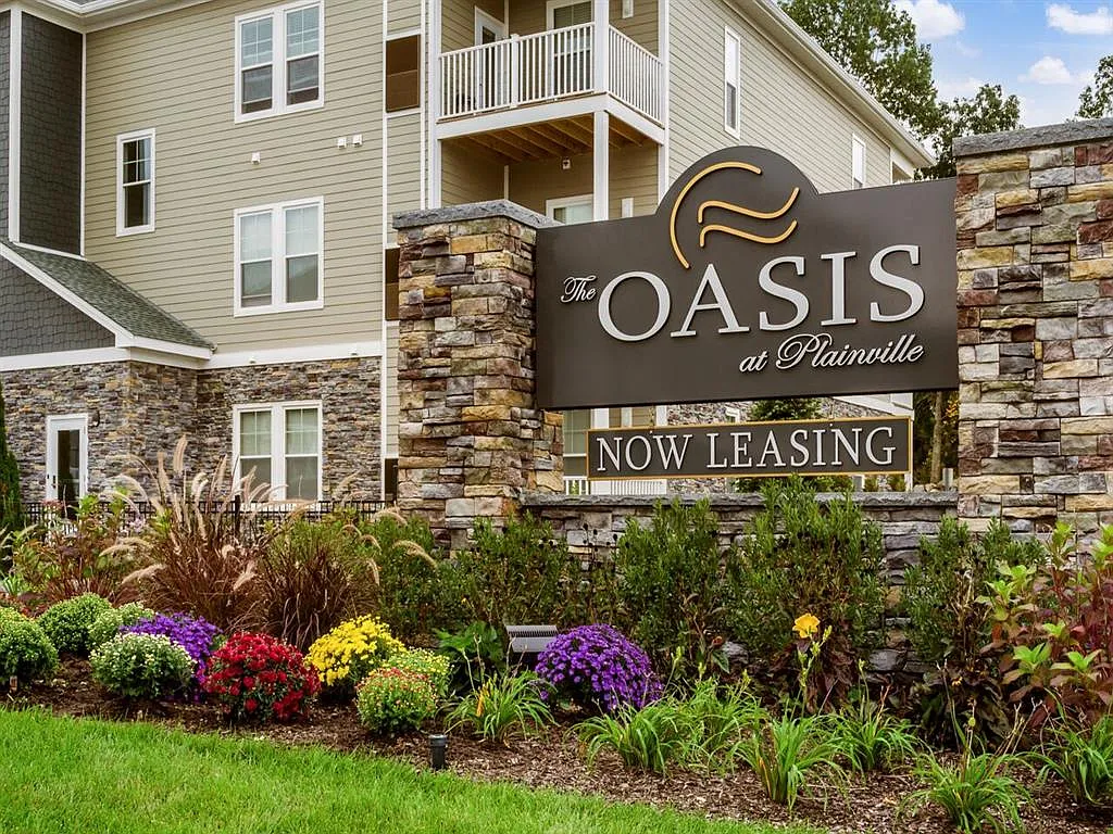 The Oasis at Plainville — Photo 4
