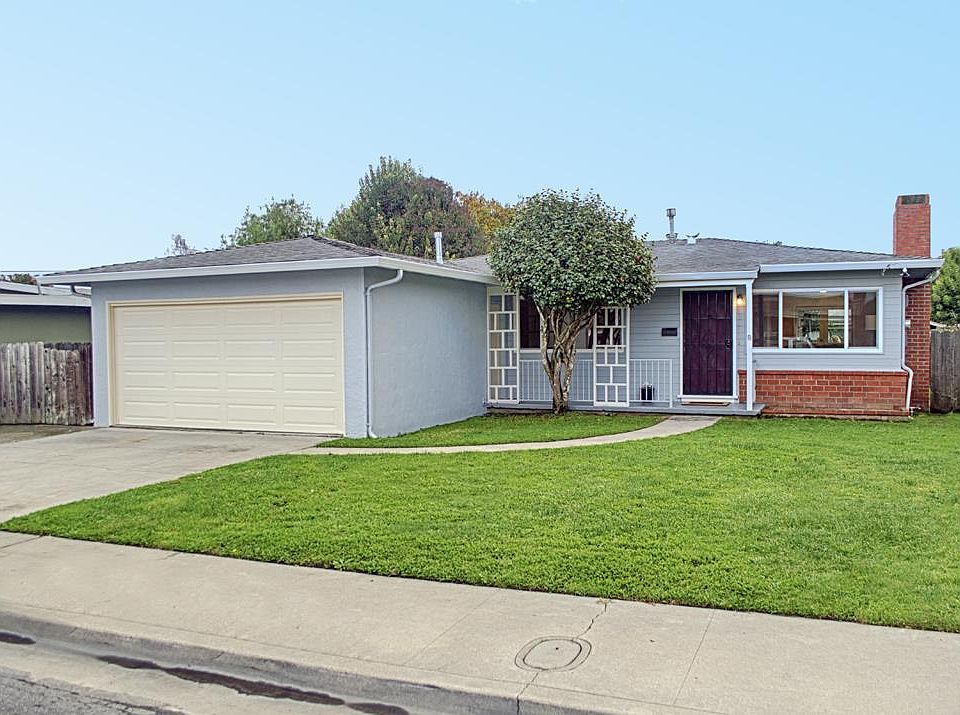 1st image of 9 Bronson St