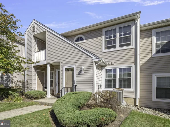 21021 Bennett Pl, Holland, PA 18966