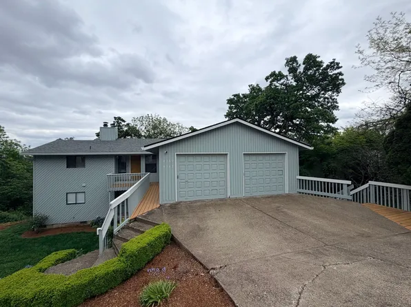 4389 Imperial Dr, West Linn, OR 97068