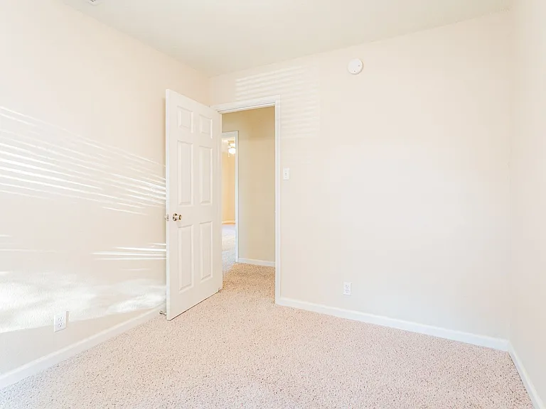 13202 Rampart St — Photo 13