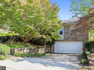 12001 Greenleaf Ave, Potomac, MD