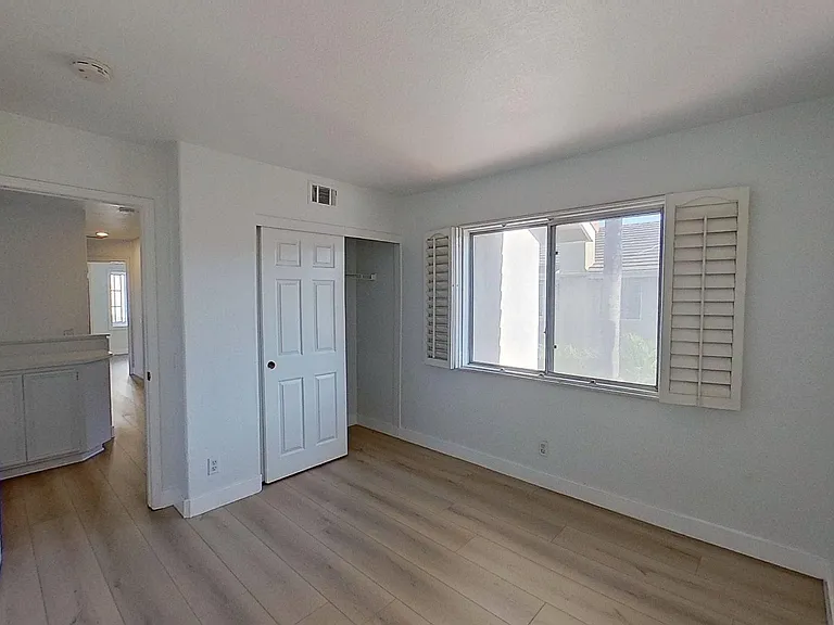 5752 Centerstone Ct — Photo 18