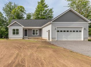 14 Dylan Dr, Central Square, NY 13036