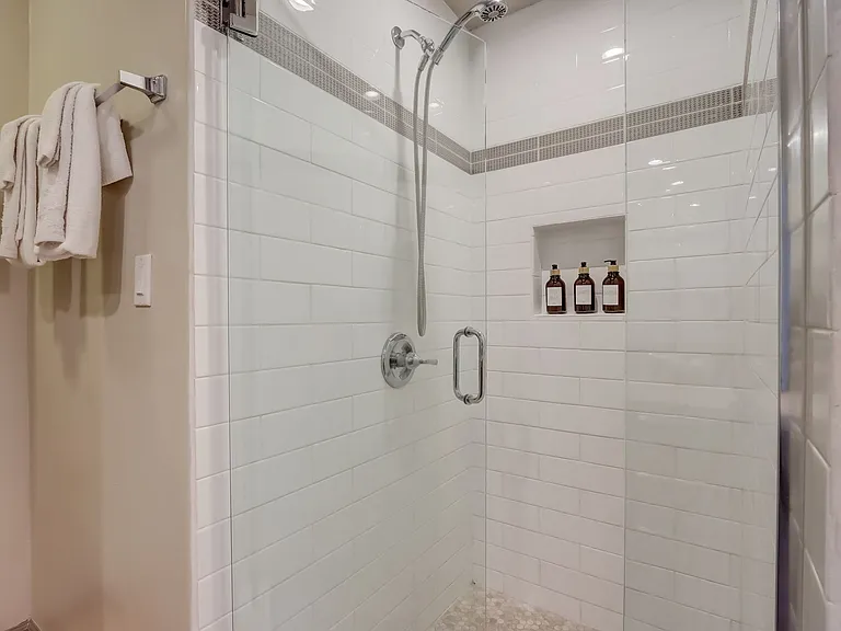 4020 Sequoia St #4020 — Photo 73