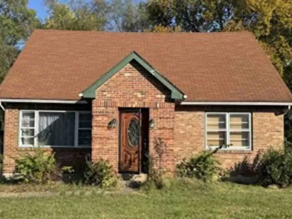 3627 Nichols Meadow Cir, Louisville, KY 40215
