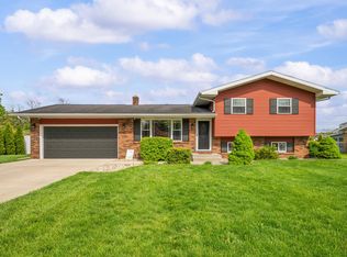 821 E Park Dr, Niles, MI 49120