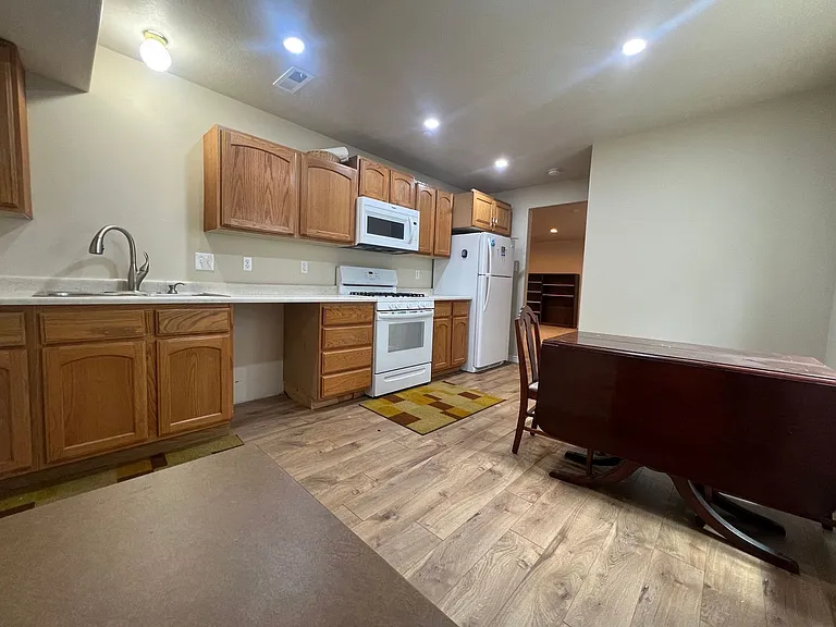 1324 N Bear Hollow Ln — Photo 24