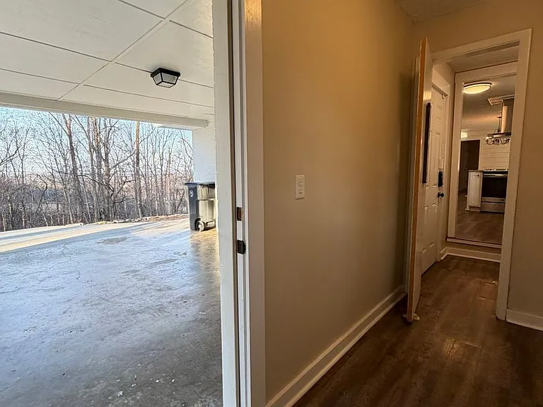 1046 Tennessee Hills Dr — Photo 19
