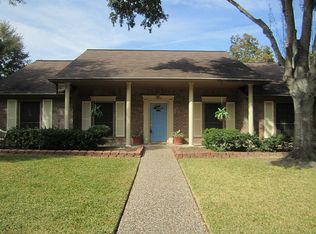 14922 Camino Rancho Dr, Houston, TX 77083