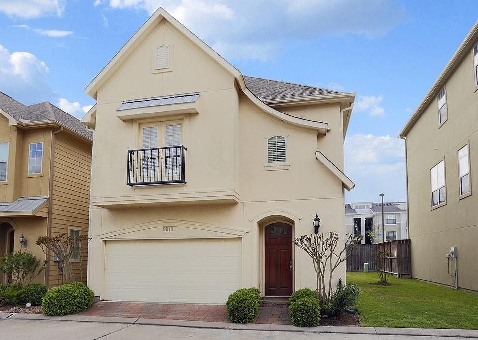1st image of 9012 Harbor Hills Dr